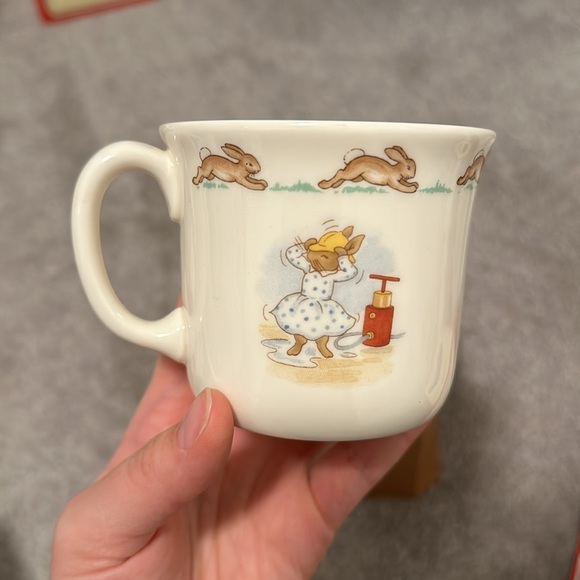 𝅺ROYAL DOULTON | Bunnykins Infant Set Bowl and Mug - Picture 4 of 9